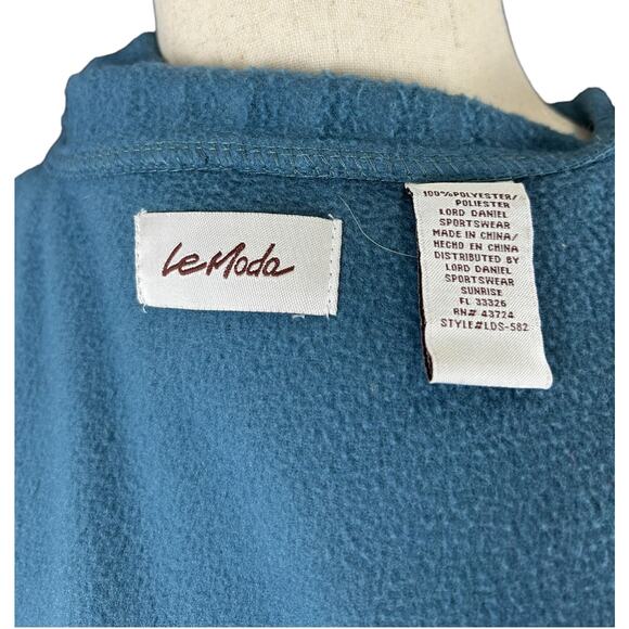 Le Moda Poncho Womens One Size Scarf Fleece Cape Jacket Blue Button Pockets - Picture 2 of 8